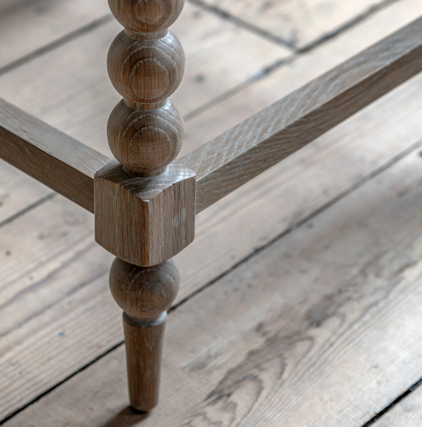 Arte Oak Side Table